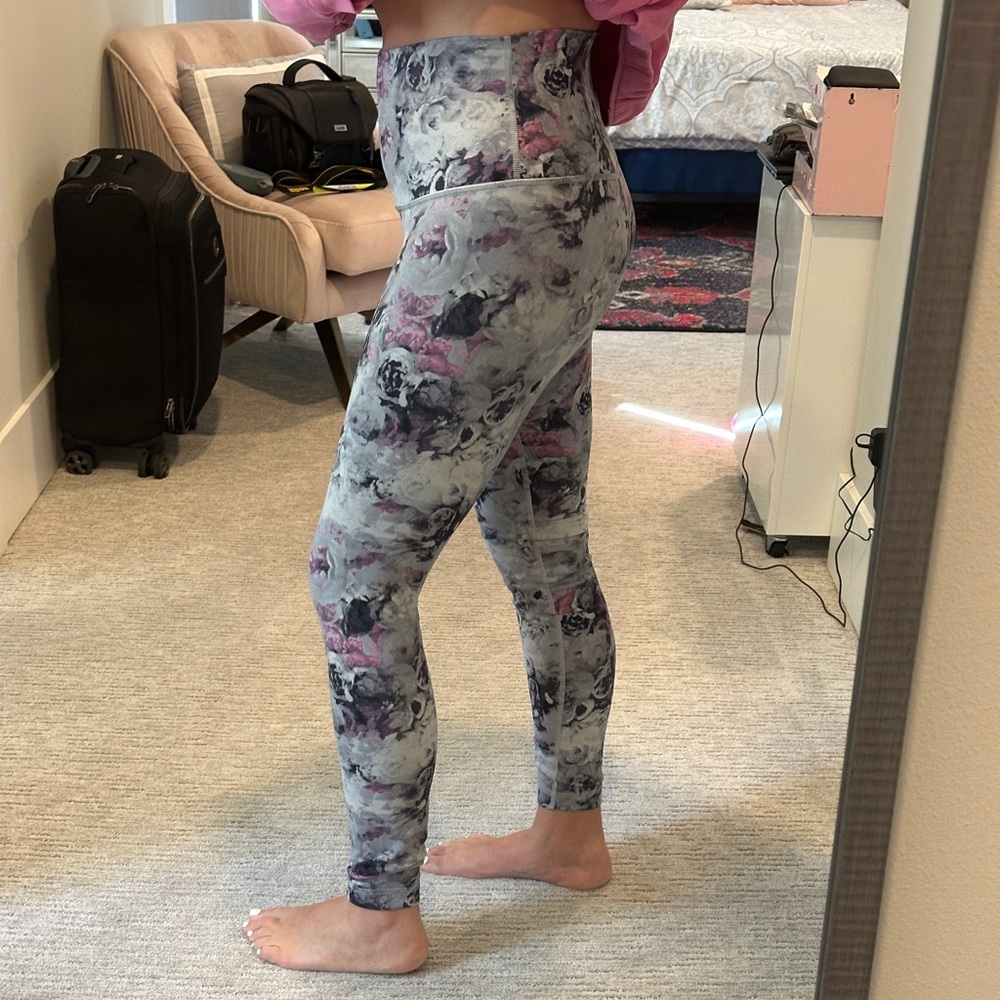 Floral Patterned yoga Leggings